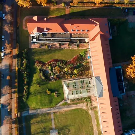 Parkresidenz 2 דירה